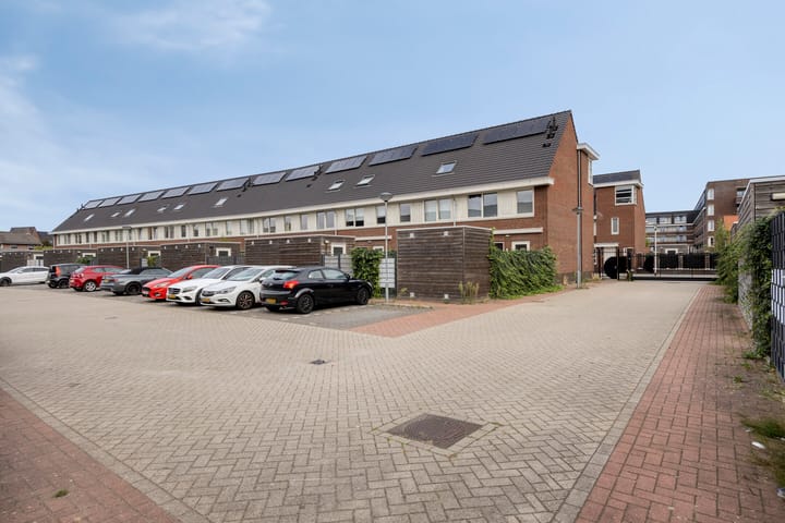 Photo 27 of Schoolstraat 2