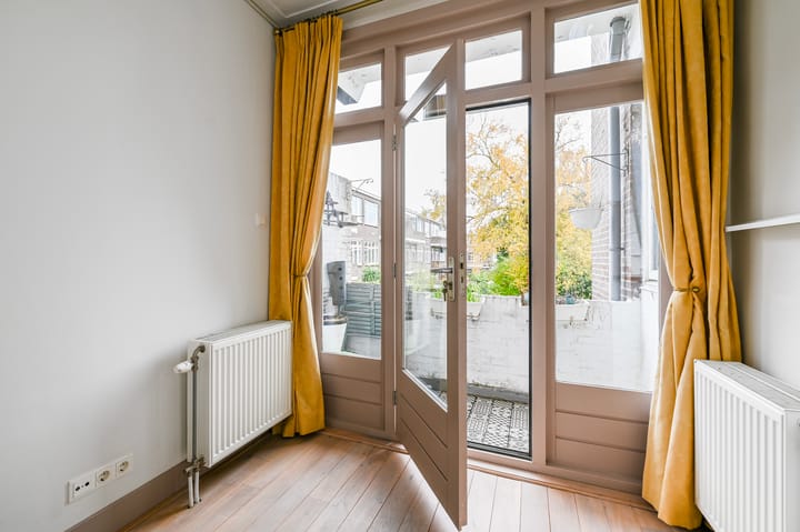 Foto 11 van Cornelis van der Lijnstraat 211