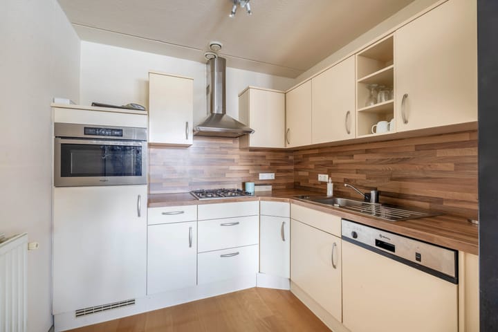 Photo 2 of Lohofstraat 8