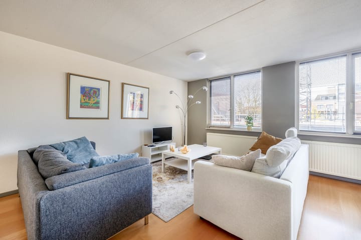 Photo 6 of Lohofstraat 8