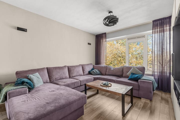 Photo 13 of Televisiebaan 96