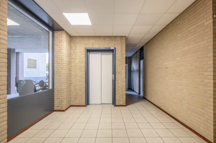 Photo 20 of Lohofstraat 8