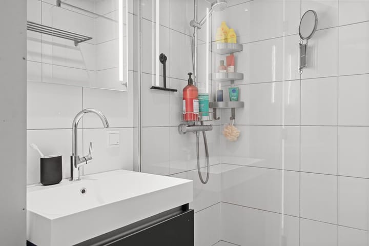 Photo 33 of Televisiebaan 96