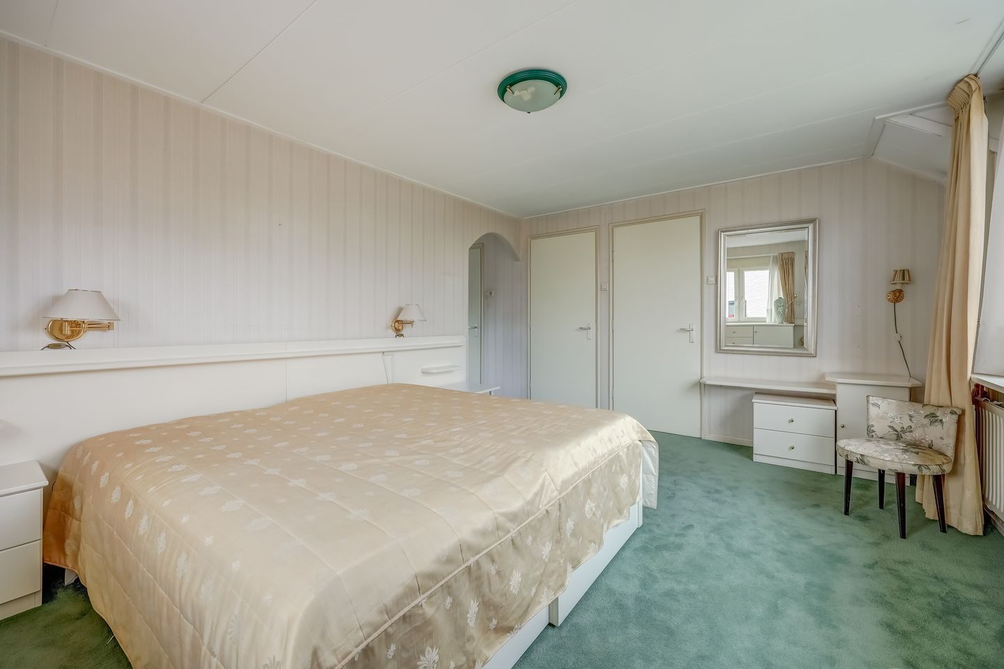 Photo 19 of Gronausestraat 118