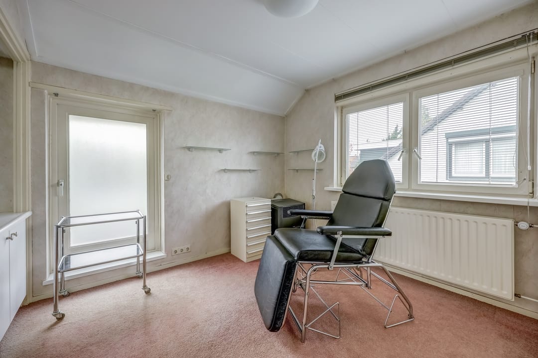 Photo 22 of Gronausestraat 118