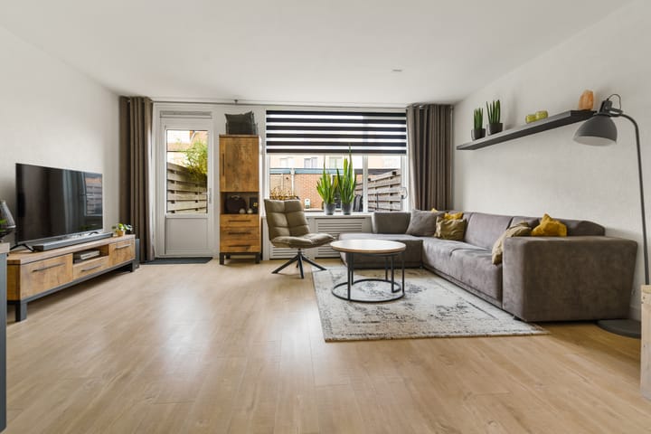 Foto 3 van Leeghwaterstraat 25