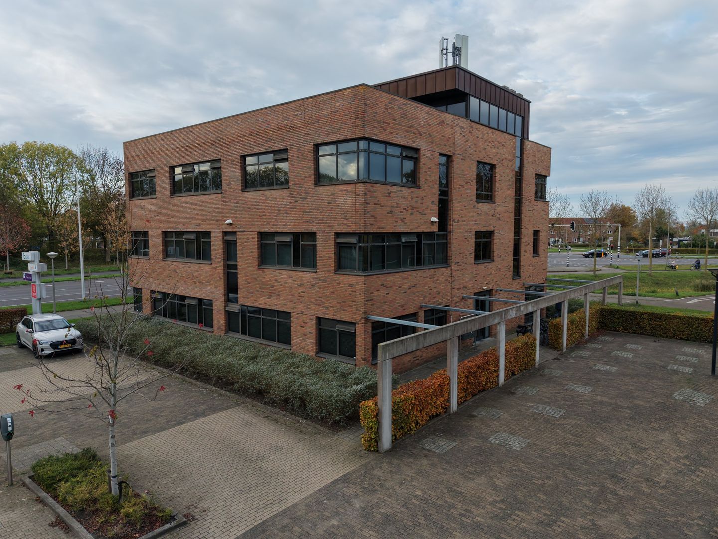 Bekijk foto 4 van Lemelerberg 25-27