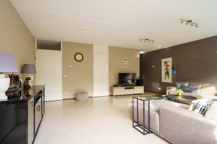 Foto 16 van Miróstraat 40