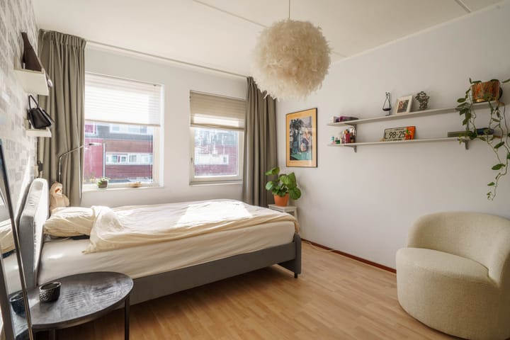 Foto 28 van Miróstraat 40