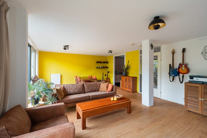 Photo 11 of Weesmeesterstraat 26