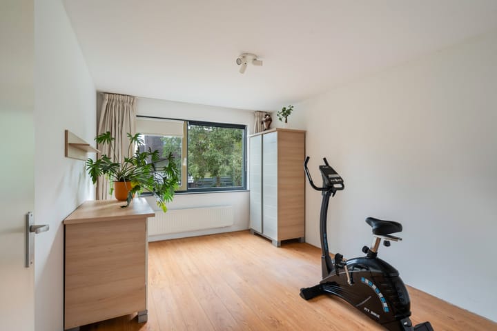 Photo 14 of Weesmeesterstraat 26