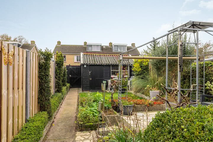 Foto 5 van Ljurkstrjitte 4