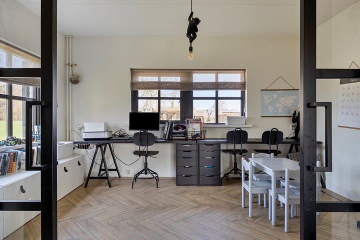 Foto 10 van Voorsterweg 155