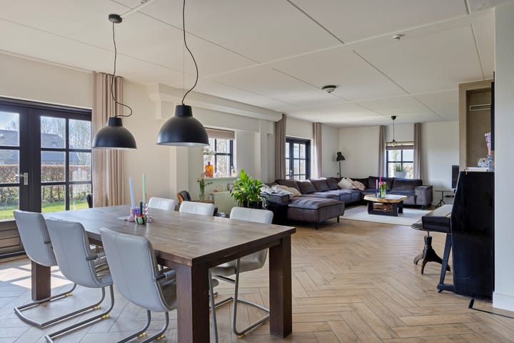 Foto 14 van Voorsterweg 155