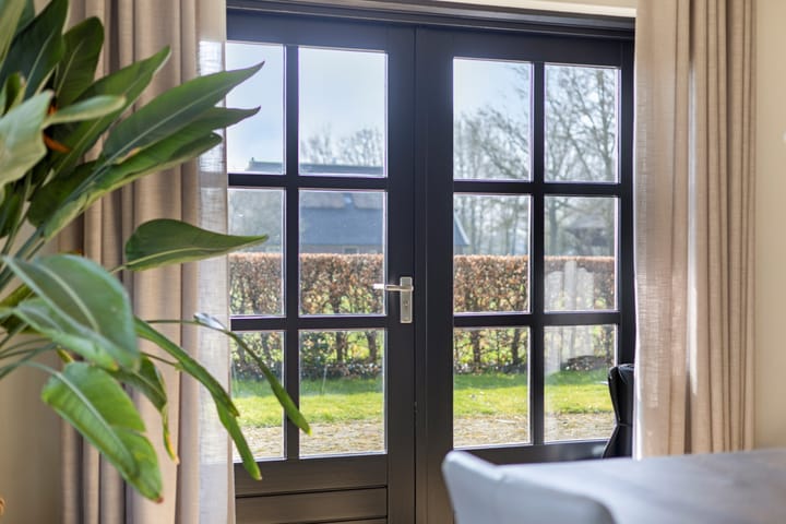 Foto 15 van Voorsterweg 155