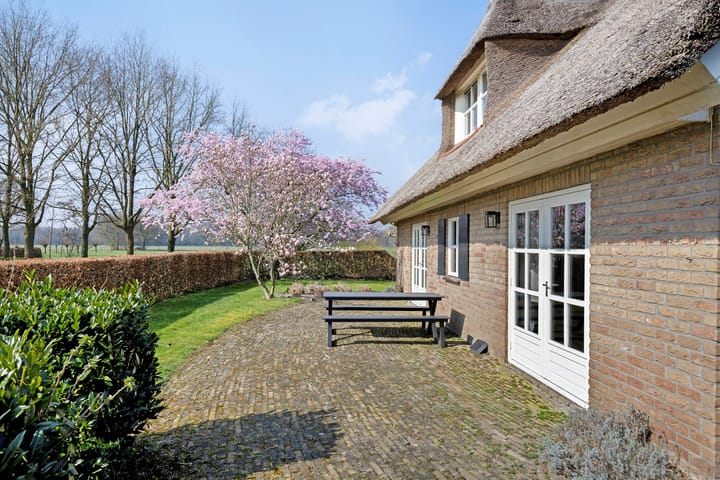 Foto 33 van Voorsterweg 155