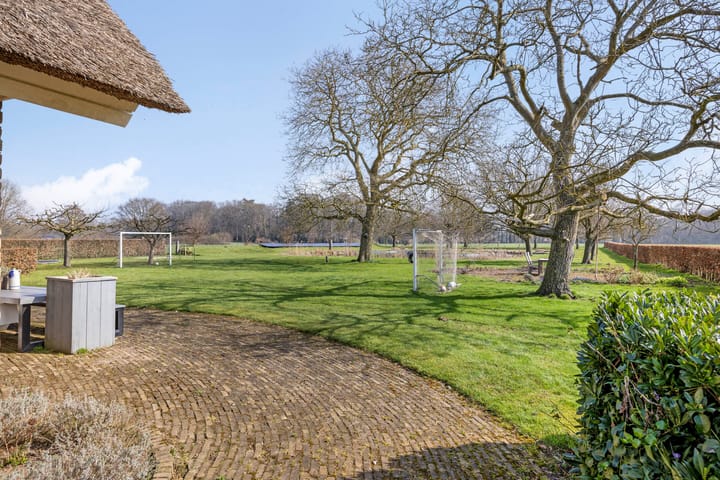 Foto 34 van Voorsterweg 155