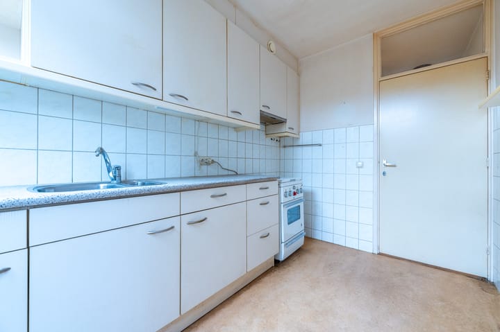 Photo 9 of Parelhoenstraat 19