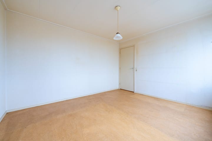 Photo 16 of Parelhoenstraat 19