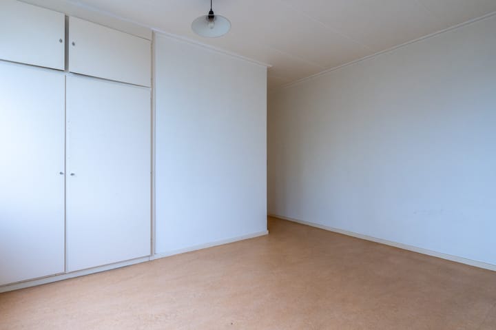 Photo 17 of Parelhoenstraat 19