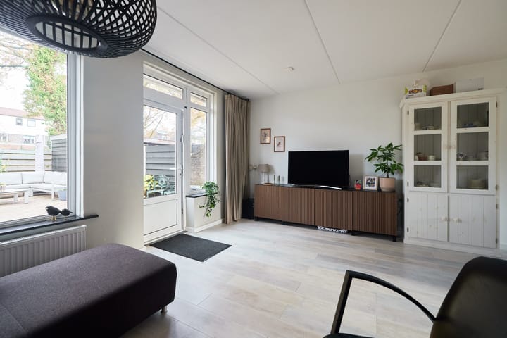 Photo 14 of Bazuin 6