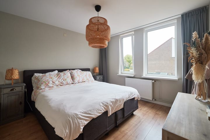 Photo 23 of Bazuin 6