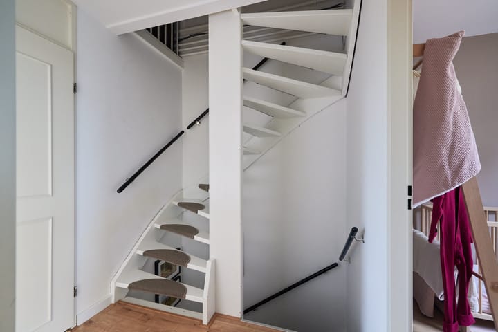 Photo 34 of Bazuin 6