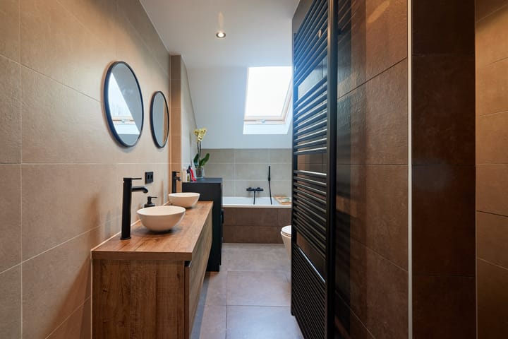 Photo 30 of Bazuin 6