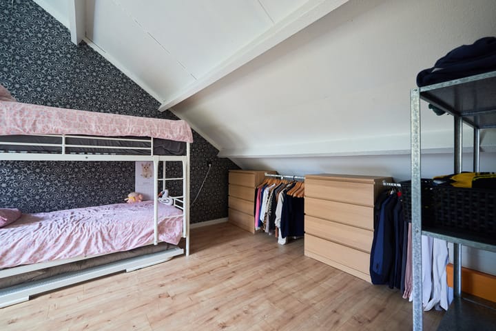 Photo 37 of Bazuin 6