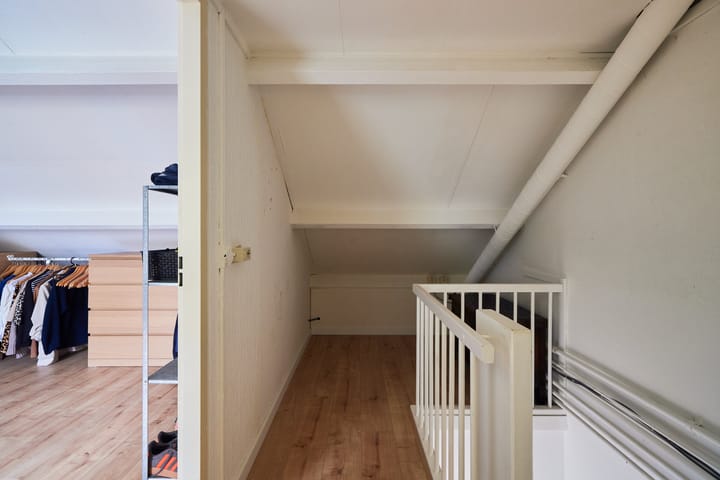 Photo 39 of Bazuin 6