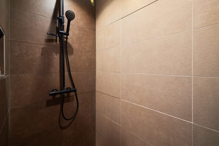 Photo 32 of Bazuin 6