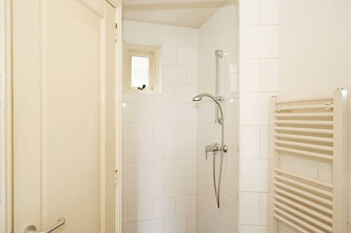 Foto 9 van Prins Hendrikkade 2-B