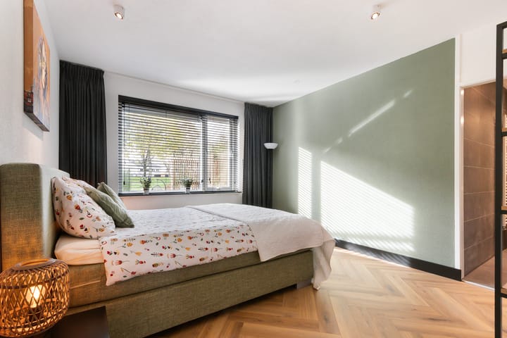 Foto 13 van Ridderspoorhof 40