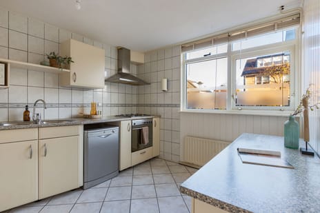 Horst 33 58 tertiary image