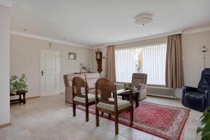 Photo 9 of Oude Breestraat 5