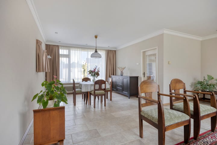 Photo 13 of Oude Breestraat 5