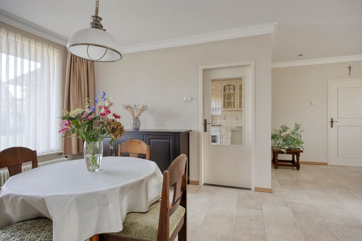 Photo 15 of Oude Breestraat 5