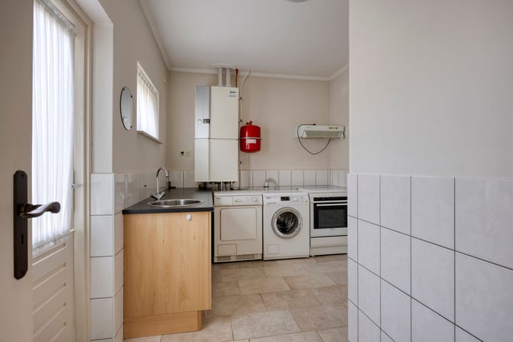 Photo 20 of Oude Breestraat 5