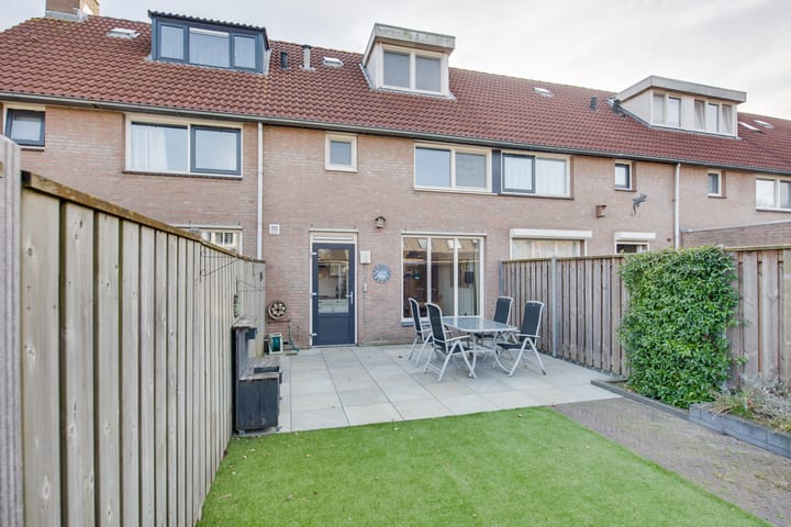 Photo 1 of Meester Weechslaan 10