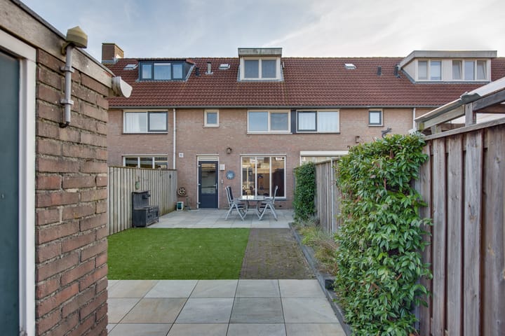 Photo 21 of Meester Weechslaan 10