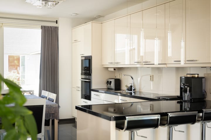 Photo 11 of Barbara van Meertenstraat 16