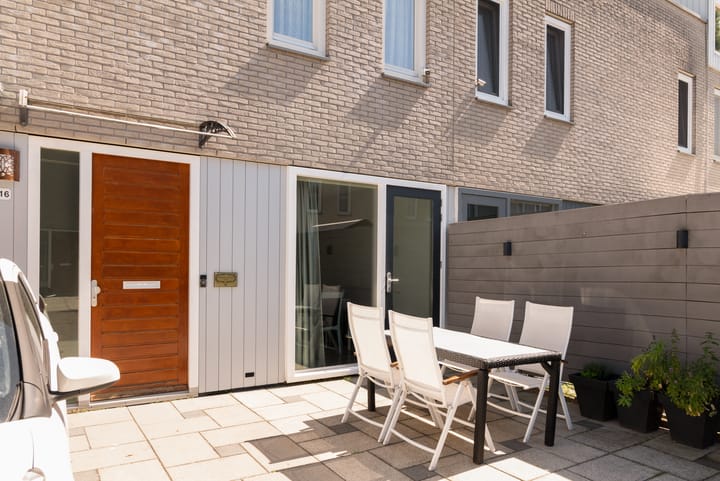 Photo 23 of Barbara van Meertenstraat 16