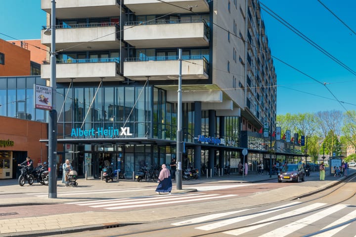 Photo 31 of Barbara van Meertenstraat 16