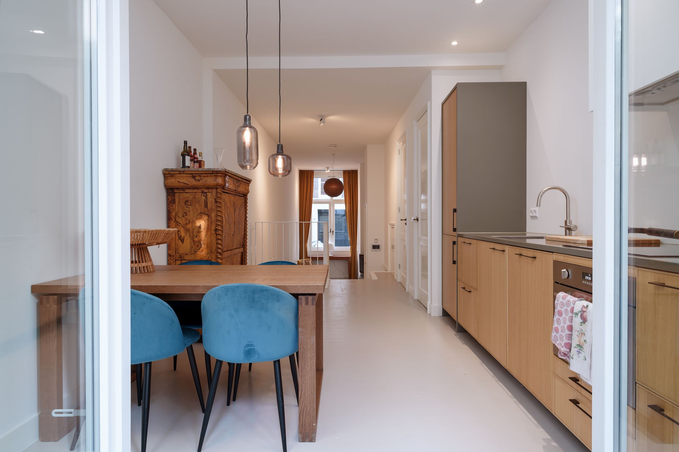 Foto 6 van Lange Leidsedwarsstraat 174-A