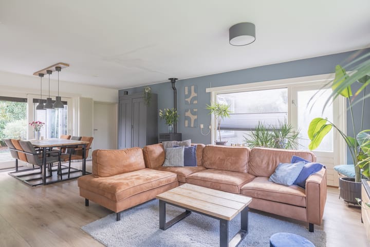 Photo 4 of Helfrichlaan 18