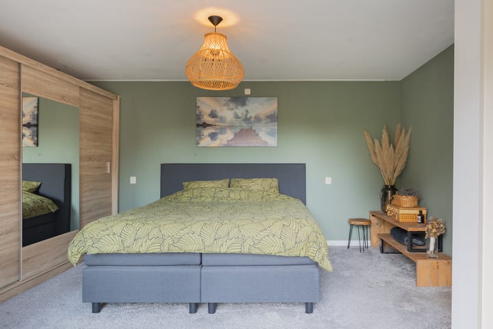 Photo 11 of Helfrichlaan 18