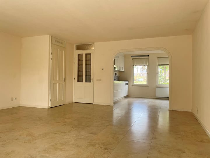 Foto 6 van Acropolis 13