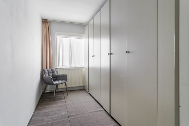 Foto 21 van Charlotte Brontéstraat 128