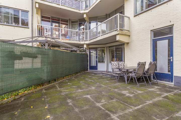 Foto 30 van Charlotte Brontéstraat 128