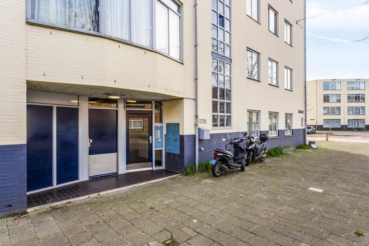 Foto 34 van Charlotte Brontéstraat 128